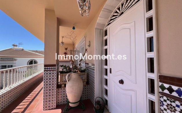 Revente - Villa - Benalmadena - Benalmadena Centro