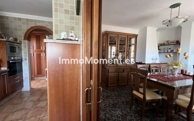 Revente - Villa - Benalmadena - Benalmadena Centro