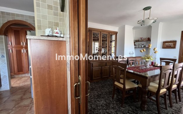 Revente - Villa - Benalmadena - Benalmadena Centro