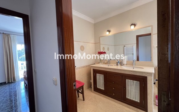 Revente - Villa - Benalmadena - Benalmadena Centro