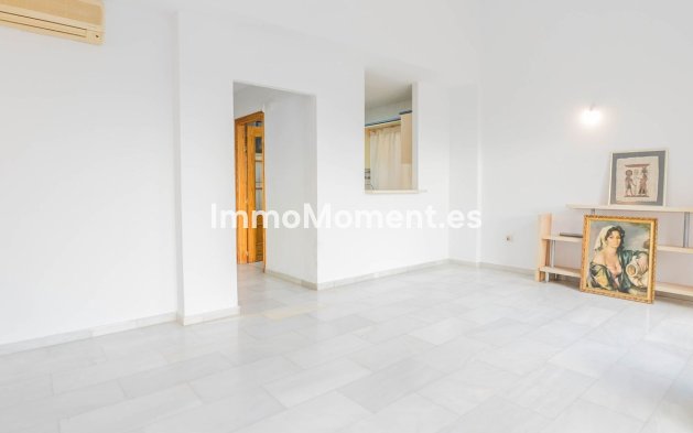 Wiederverkauf - Villa - Fuengirola - Fuengirola Centro