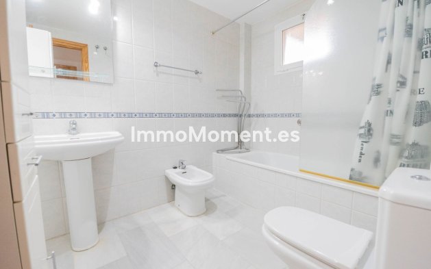 Wiederverkauf - Villa - Fuengirola - Fuengirola Centro