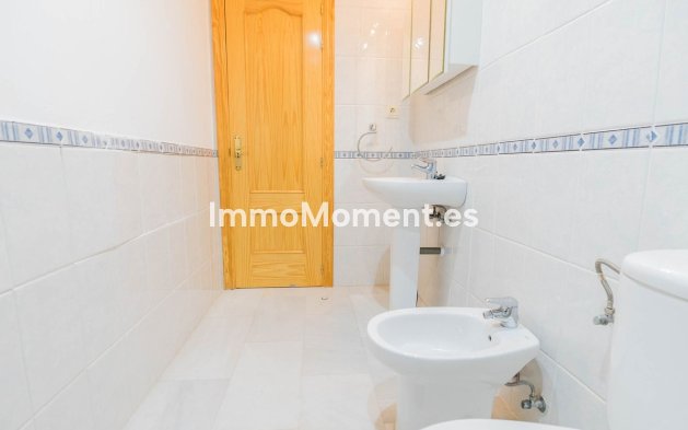 Wiederverkauf - Villa - Fuengirola - Fuengirola Centro