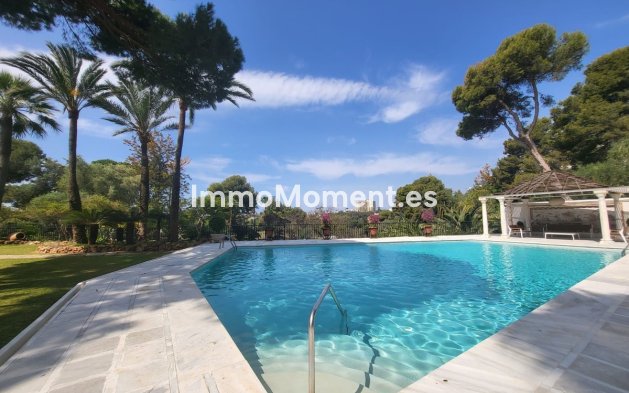 Bestaande woning - Villa - Marbella - Río Real