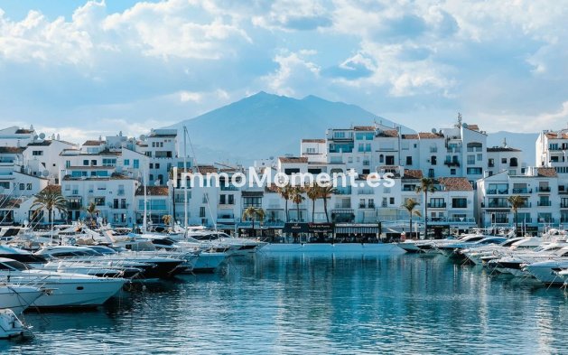 Wiederverkauf - Wohnung - Marbella - Puerto Banús