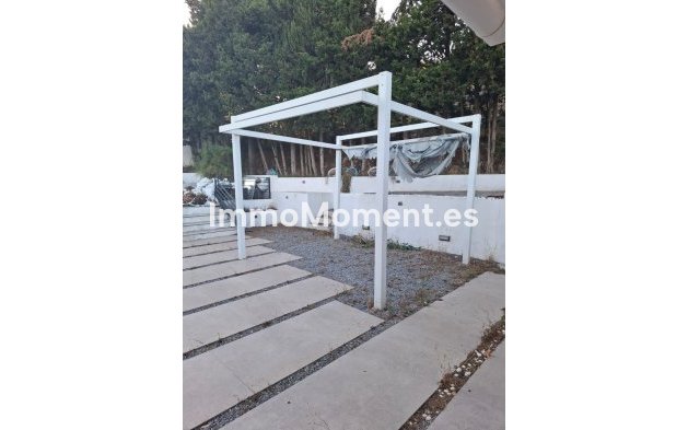 Revente - Villa - Benalmadena - Benalmadena Centro