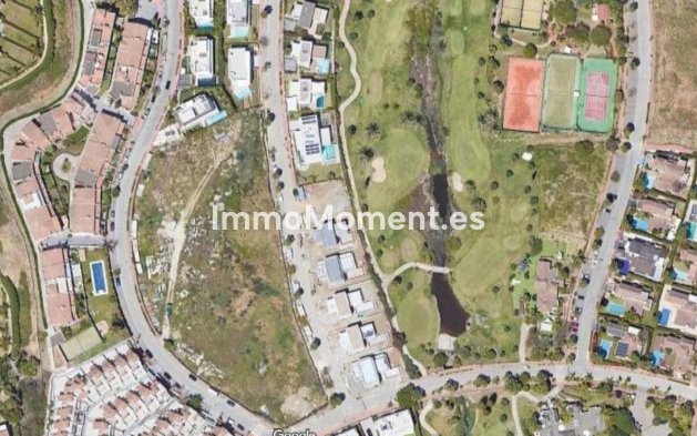 New Build - Land - El Paraiso - New Golden Mile