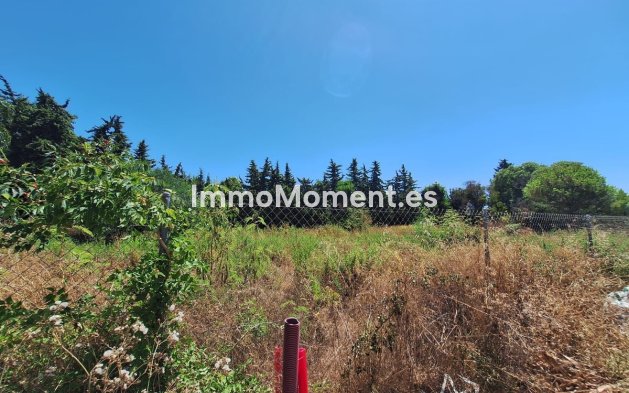 Bestaande woning - Grond - Estepona  - Atalaya