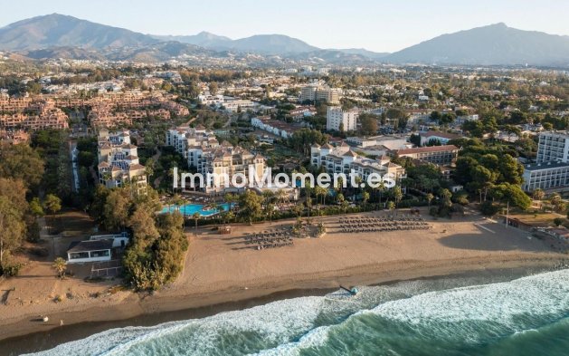 Bestaande woning - Grond - Estepona  - Atalaya