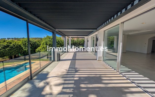 Wiederverkauf - Villa - Marbella - Nueva Andalucía