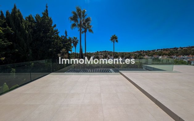 Wiederverkauf - Villa - Marbella - Nueva Andalucía