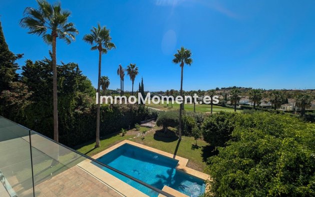 Wiederverkauf - Villa - Marbella - Nueva Andalucía