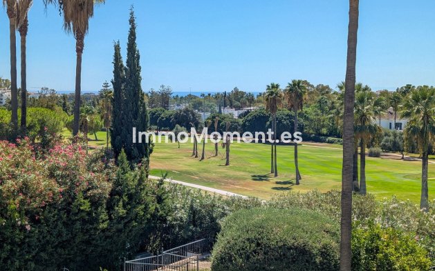 Wiederverkauf - Villa - Marbella - Nueva Andalucía