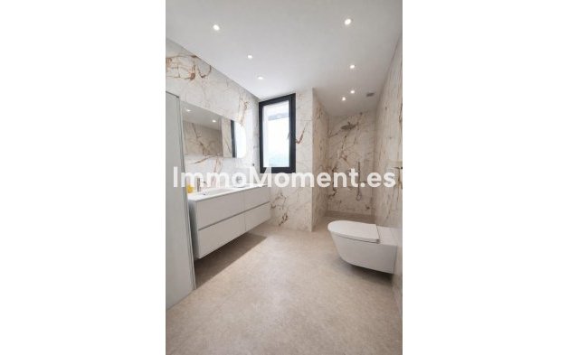 Revente - Villa - Marbella - Nueva Andalucía