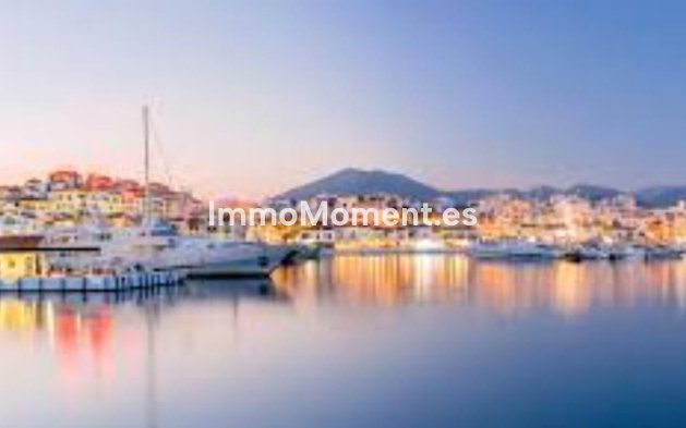 Revente - Villa - Marbella - Nueva Andalucía