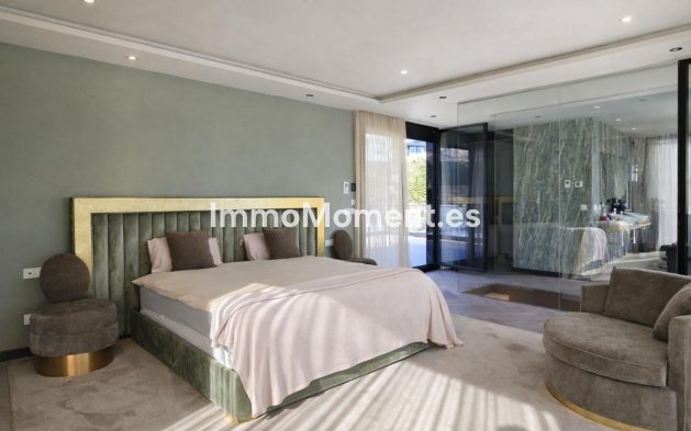 Bestaande woning - Villa - Estepona  - Atalaya