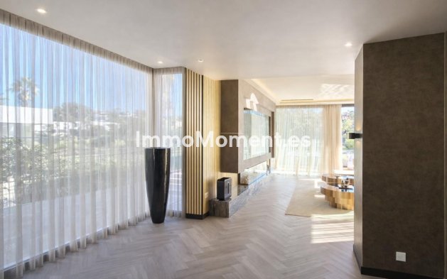 Bestaande woning - Villa - Estepona  - Atalaya