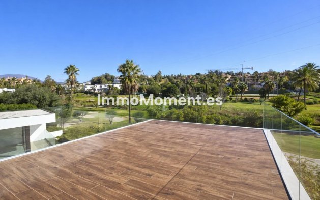 Bestaande woning - Villa - Estepona  - Atalaya