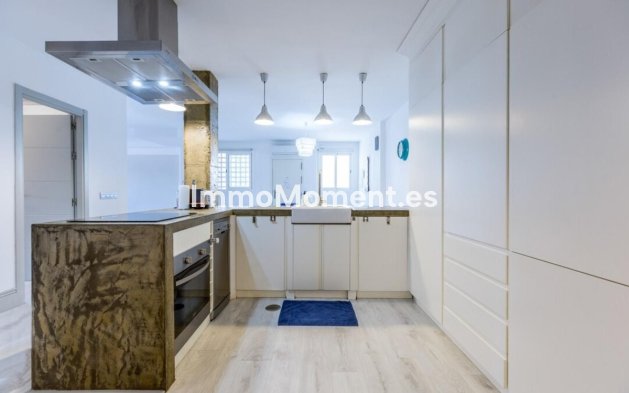 Revente - Appartement - Marbella - Nueva Andalucía