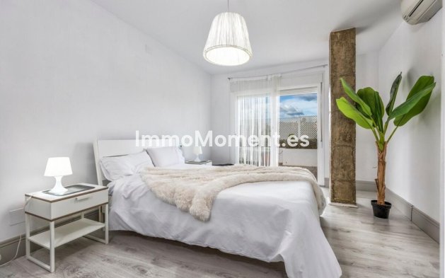 Revente - Appartement - Marbella - Nueva Andalucía