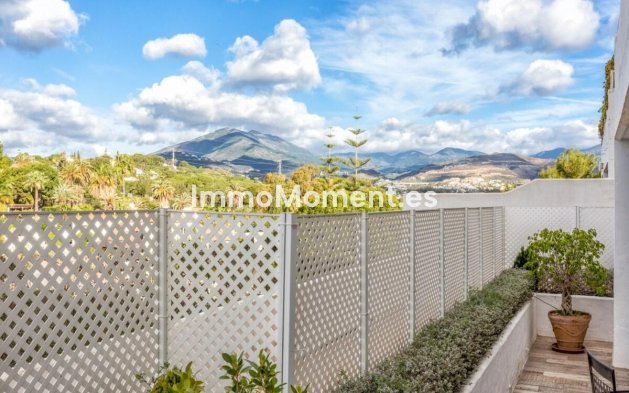 Revente - Appartement - Marbella - Nueva Andalucía