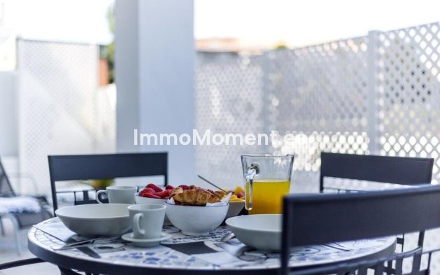 Revente - Appartement - Marbella - Nueva Andalucía