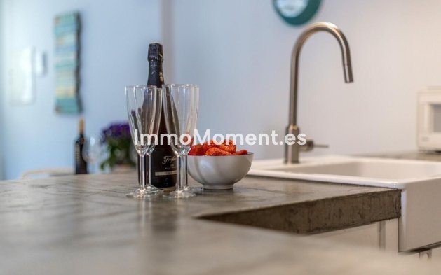 Revente - Appartement - Marbella - Nueva Andalucía