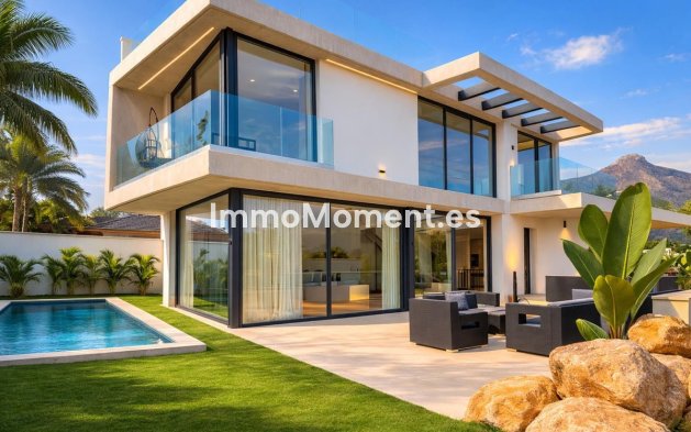 Wiederverkauf - Villa - Marbella - Nueva Andalucía