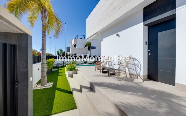 Wiederverkauf - Villa - Pilar de la Horadada - Pilar de la Horadada Centro