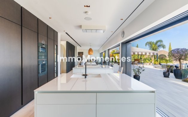 Revente - Villa - Marbella - La Mairena