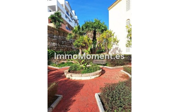 Resale - Apartment - Manilva - La Duquesa