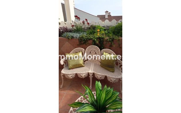 Resale - Apartment - Manilva - La Duquesa