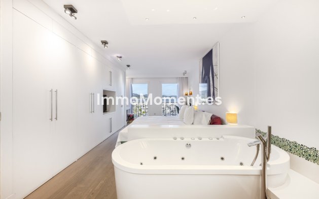 Wiederverkauf - Wohnung - Marbella - Puerto Banús