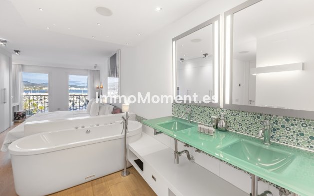 Wiederverkauf - Wohnung - Marbella - Puerto Banús