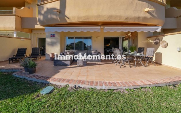 Resale - Apartment - Marbella - Elviria
