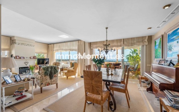 Reventa - Apartamento - Marbella - Elviria