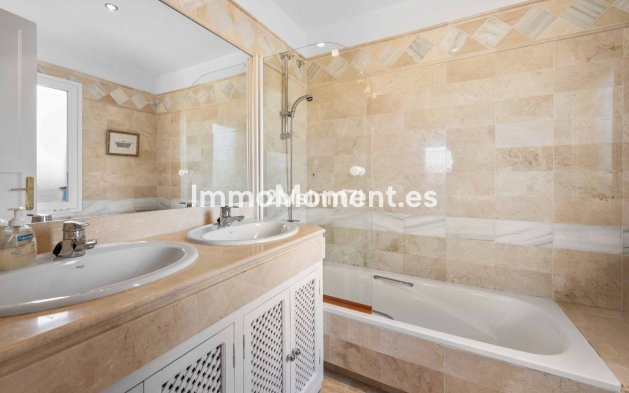Reventa - Apartamento - Marbella - Elviria