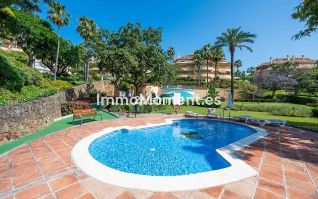 Reventa - Apartamento - Marbella - Elviria
