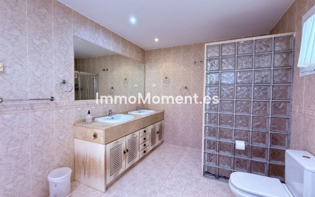 Wiederverkauf - Villa - Fuengirola - Higueron