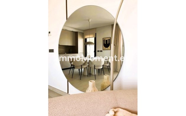 Resale - Apartment - Benahavís - Benahavís Centro