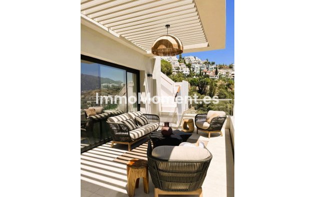 Resale - Apartment - Benahavís - Benahavís Centro