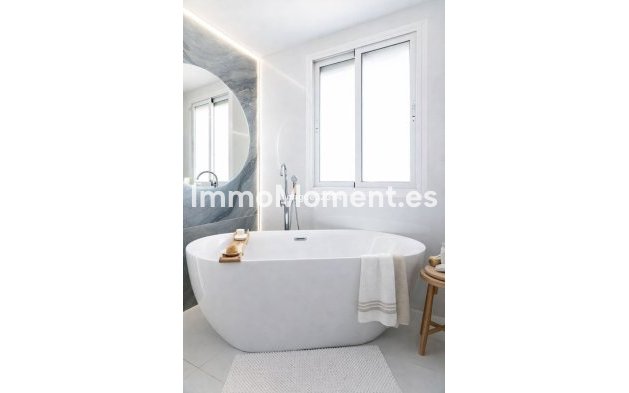 Resale - Apartment - El Paraiso - New Golden Mile