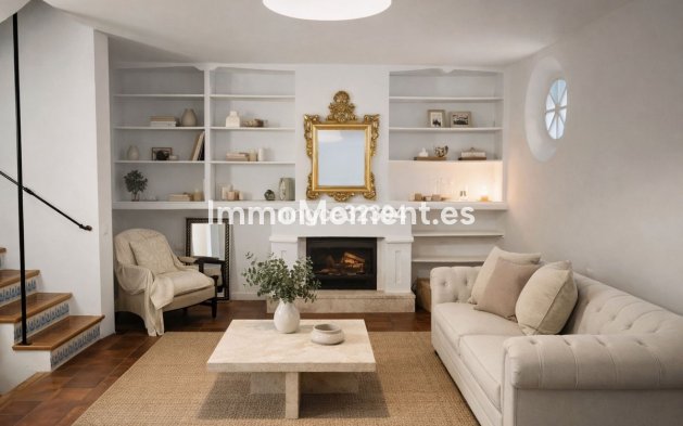 Resale - Villa - Benahavís - Benahavís Centro