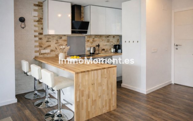 Wiederverkauf - Wohnung - Marbella - Puerto Banús