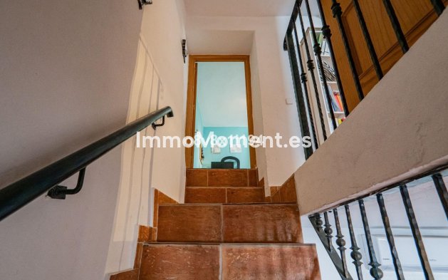 Wiederverkauf - Villa -   Inländisch - Pizarra