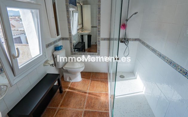 Wiederverkauf - Villa -   Inländisch - Pizarra