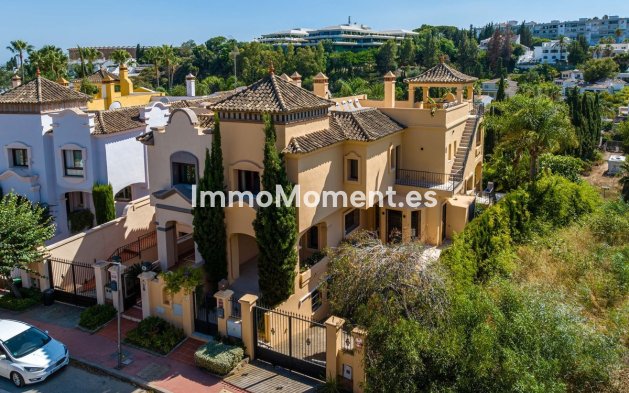 Revente - Villa - Marbella - Puerto Banús