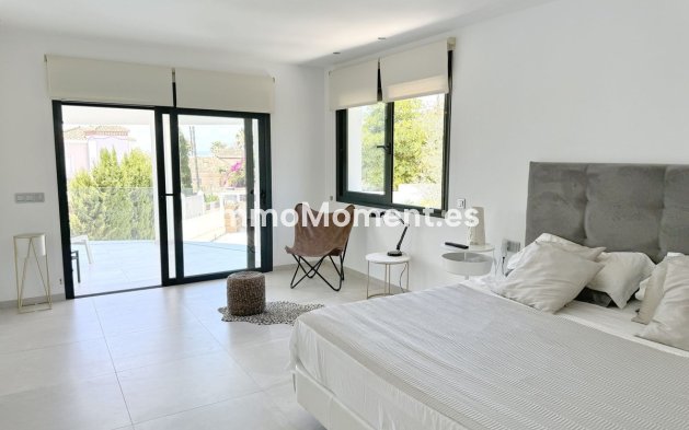 Wiederverkauf - Villa - Marbella - El Rosario