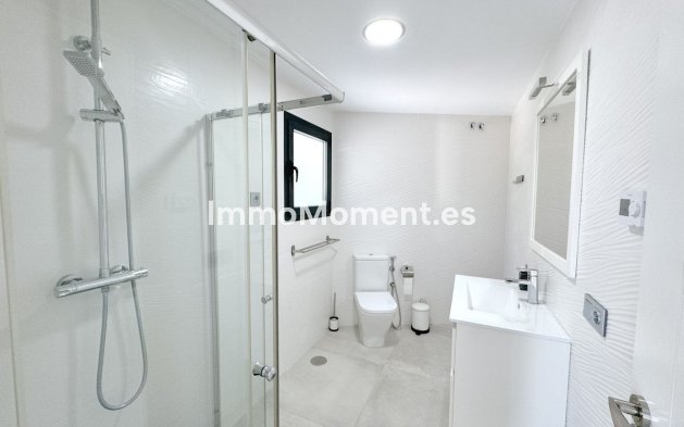 Wiederverkauf - Villa - Marbella - El Rosario