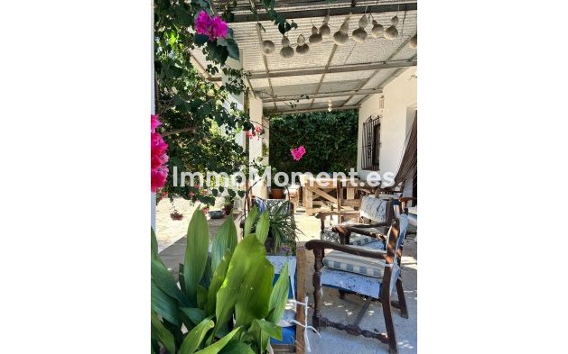 Resale - Country house - Estepona - New Golden Mile
